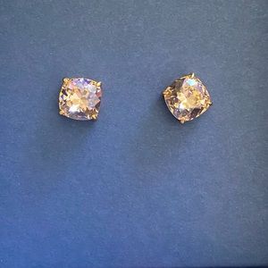 NWT/NIB Tory Burch Rose Gold studs